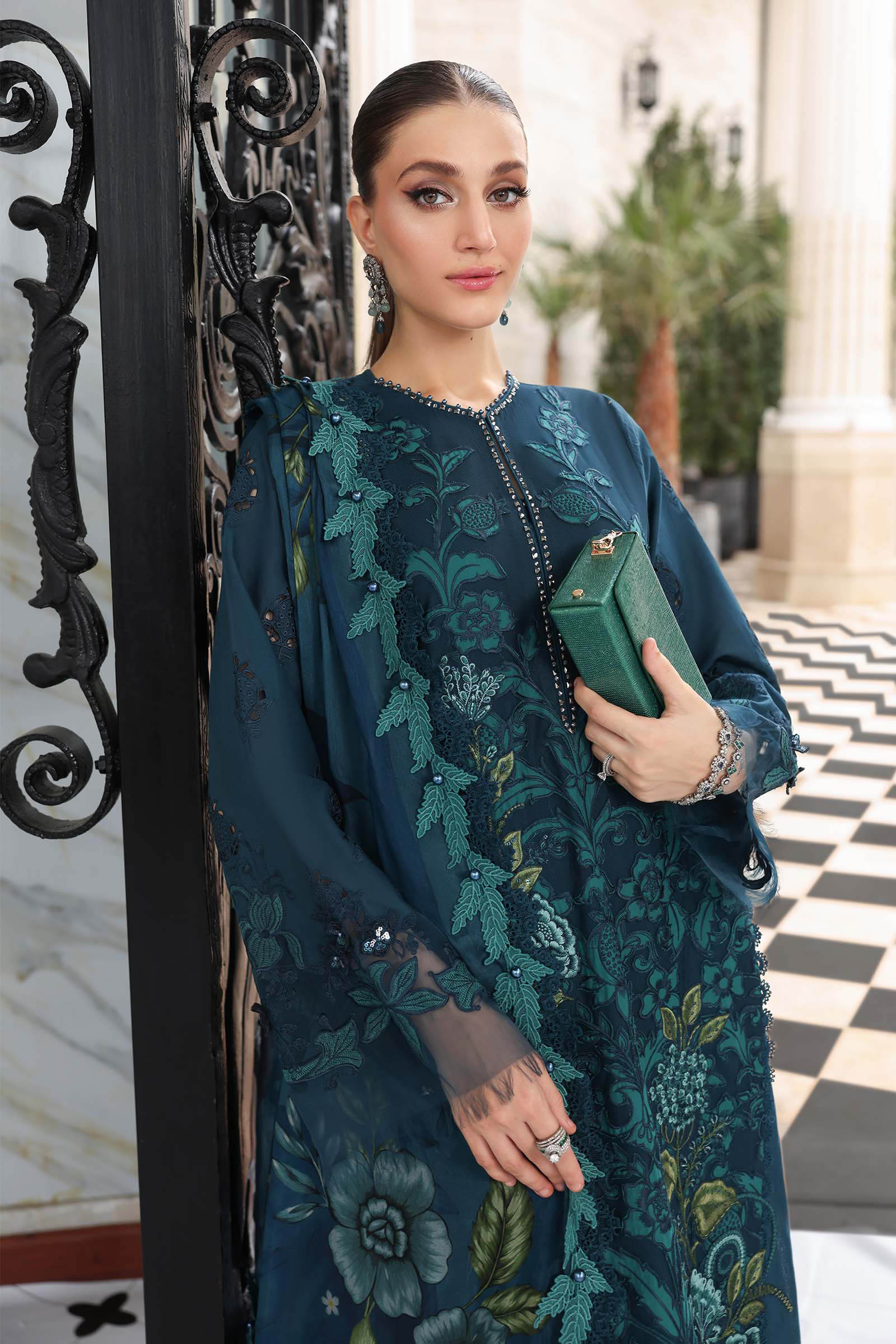 Maria B | luxury Lawn 26 | EL-26-06 - Luxury Dress - available at Maria Faisal in UK and USA.