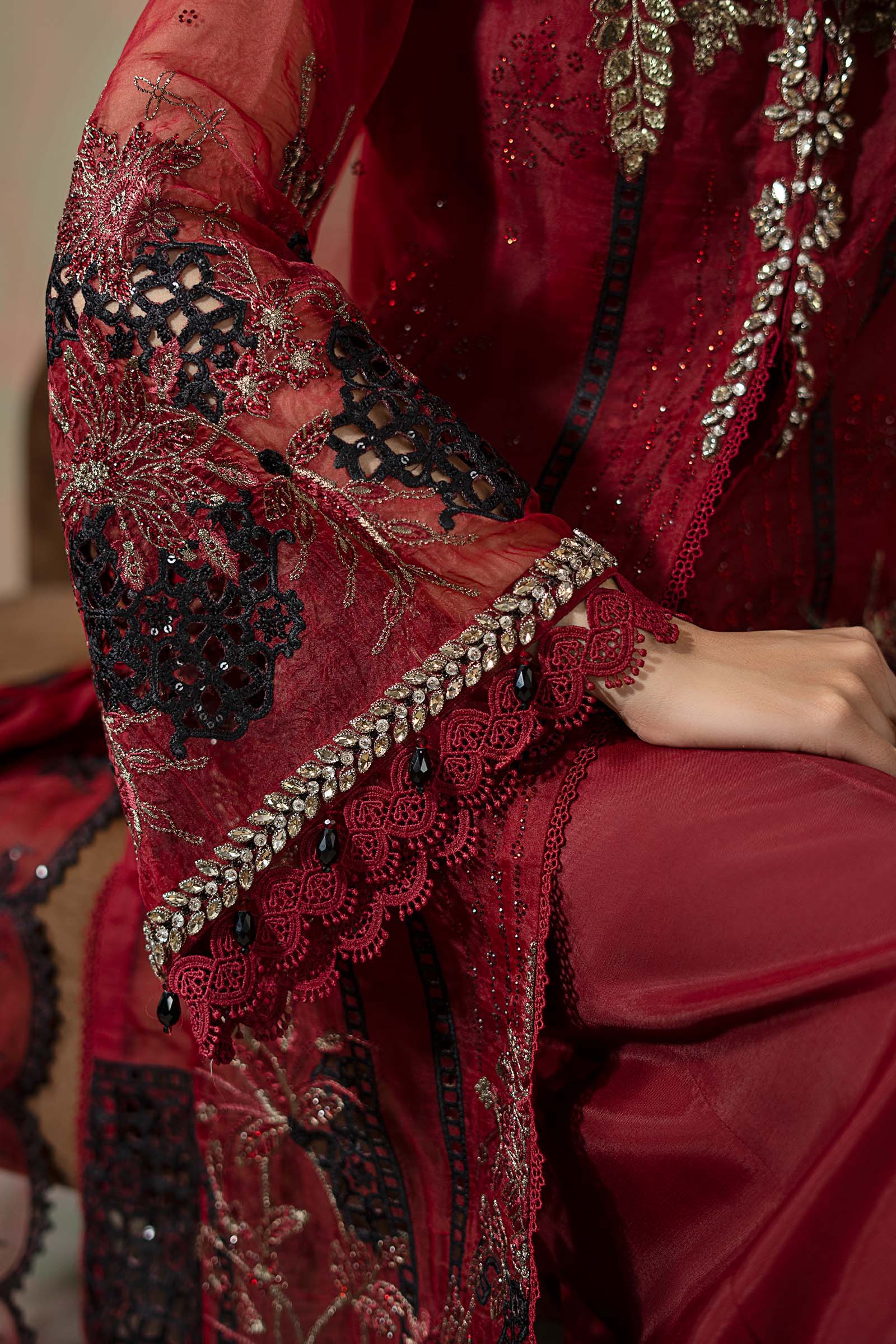 Maria B | Soiree Formals | WFS-09-06 - Formal Dress - available at Maria Faisal in UK and USA.