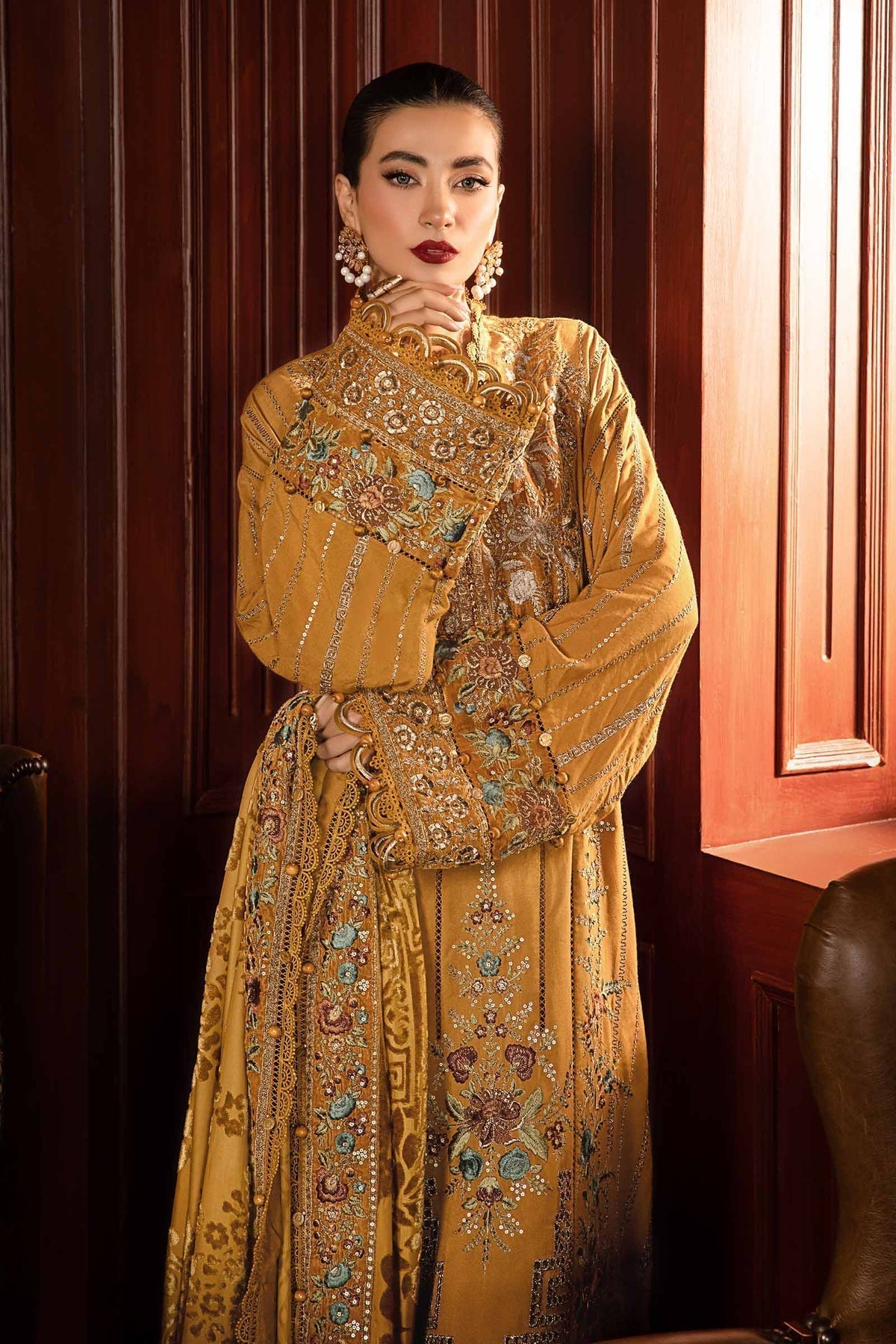 Maria B | Winter Luxe 24 | Velvet DL-1207 - Ladies Clothes - Maria Faisal
