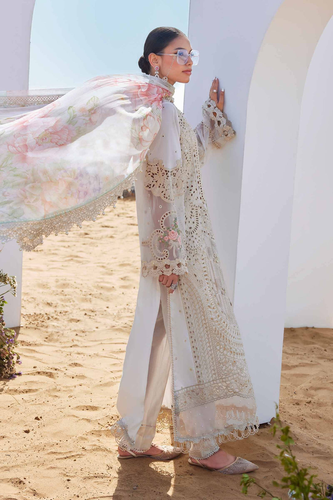 Maria B | Eid Collection 25 | 25-07 by Maria Faisal - Registered Vendor of : Maria B - type : Ladies Clothes - 100% original wedding dresses