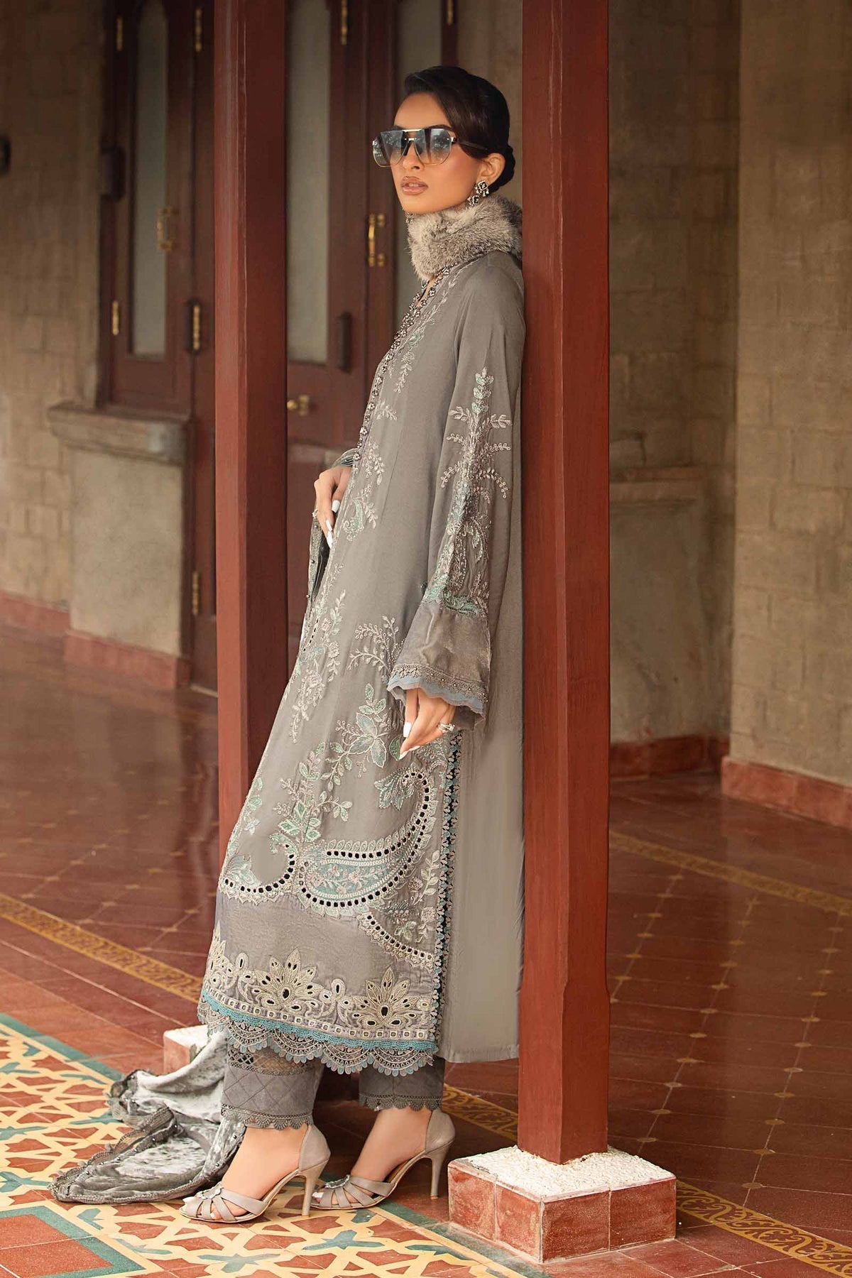 Maria B | Winter Luxe 24 | Velvet DL-1209 - Ladies Clothes - Maria Faisal