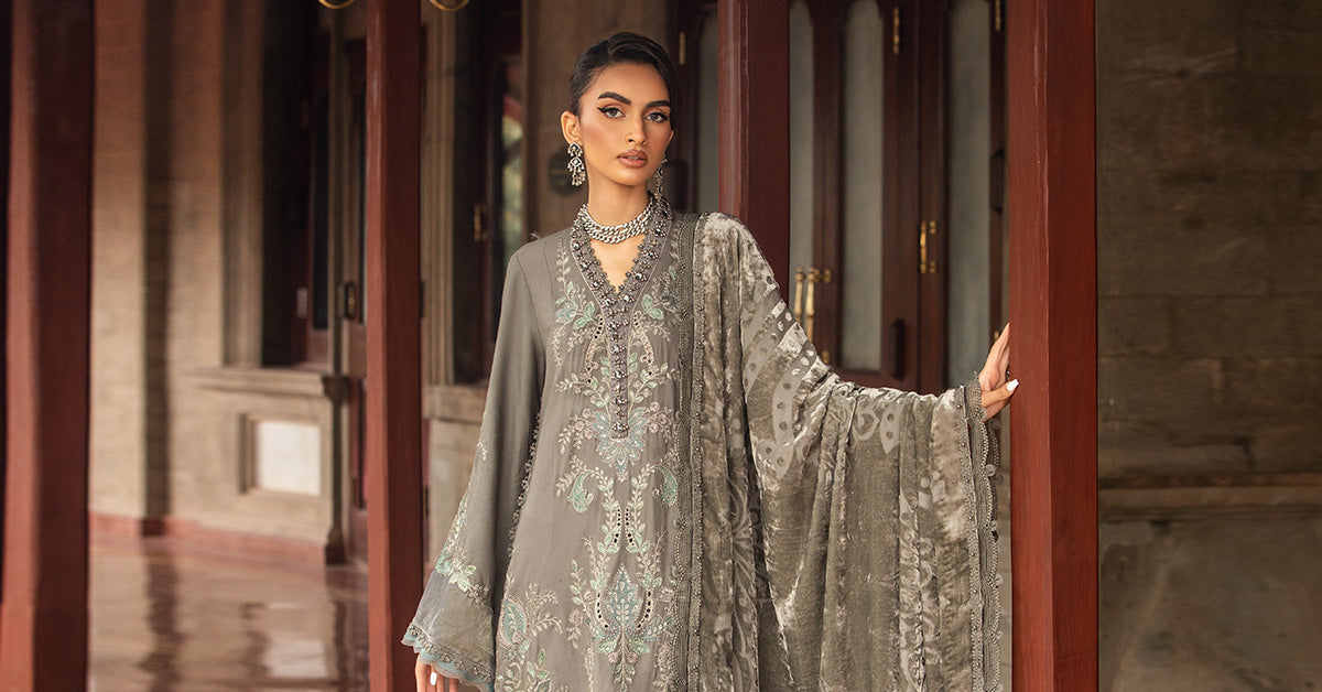Maria B | Winter Luxe 24 | Velvet DL-1209 - Ladies Clothes - Maria Faisal