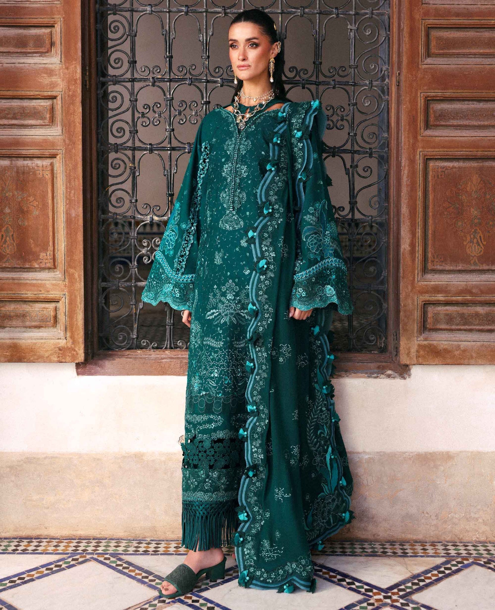 Republic Womenswear | Reine Luxury Lawn 26 | Luna - Dress - available at Maria Faisal in UK and USA.