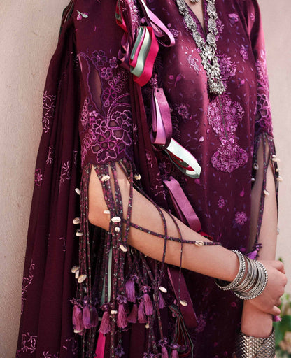 Republic Womenswear | Reine Luxury Lawn 26 | Icie - Dress - available at Maria Faisal in UK and USA.