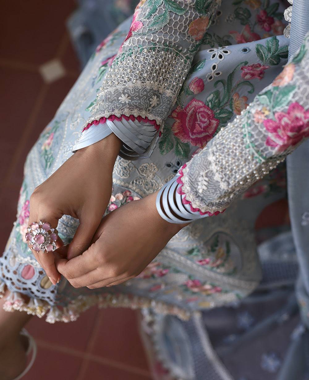 Republic Womenswear | Kalani Eid Luxury Lawn 25 | D7-B - Hoor by Maria Faisal - Registered Vendor of : Republic Womenswear - type : Ladies Clothes - 100% original wedding dresses