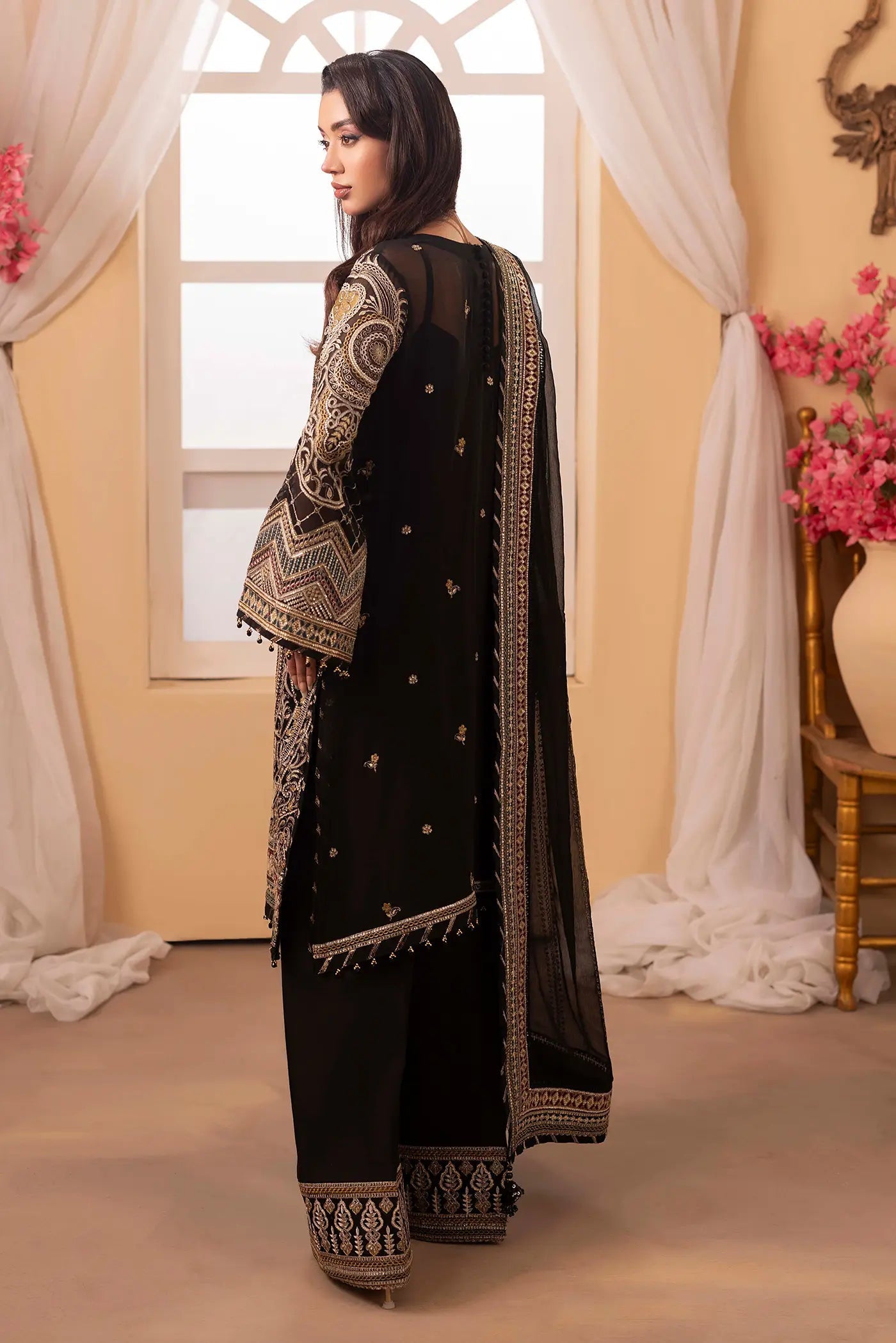 Adans Libas | Barroco Formals 25 | Barroco 1556 - Formal Dress - available at Maria Faisal in UK and USA.