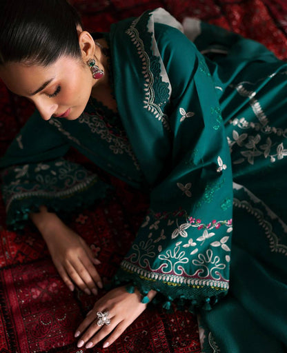 Republic Womenswear | Talia Luxury Lawn 25 | D8-B - Nia by Maria Faisal - Registered Vendor of : Republic Womenswear - type : Ladies Clothes - 100% original wedding dresses