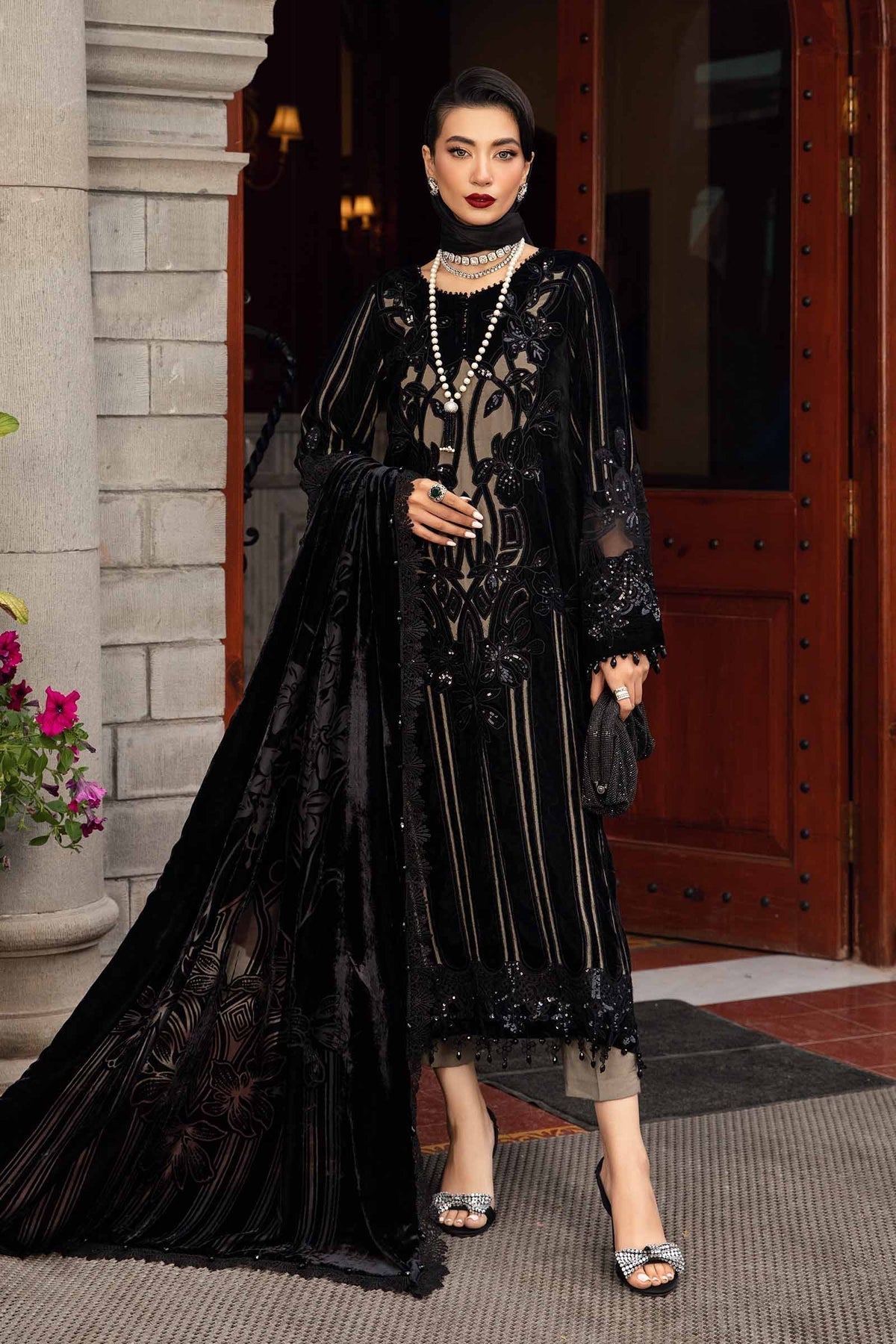 Maria B | Winter Luxe 24 | Velvet DL-1205 - Ladies Clothes - Maria Faisal