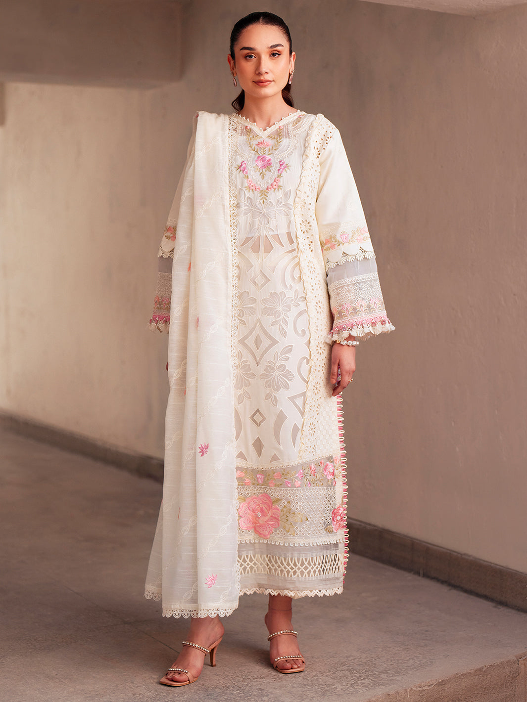 Parishay | Dil e Raqsam Festive Eid Lawn | DR-05 by Maria Faisal - Registered Vendor of : Parishay - type : Ladies Clothes - 100% original wedding dresses