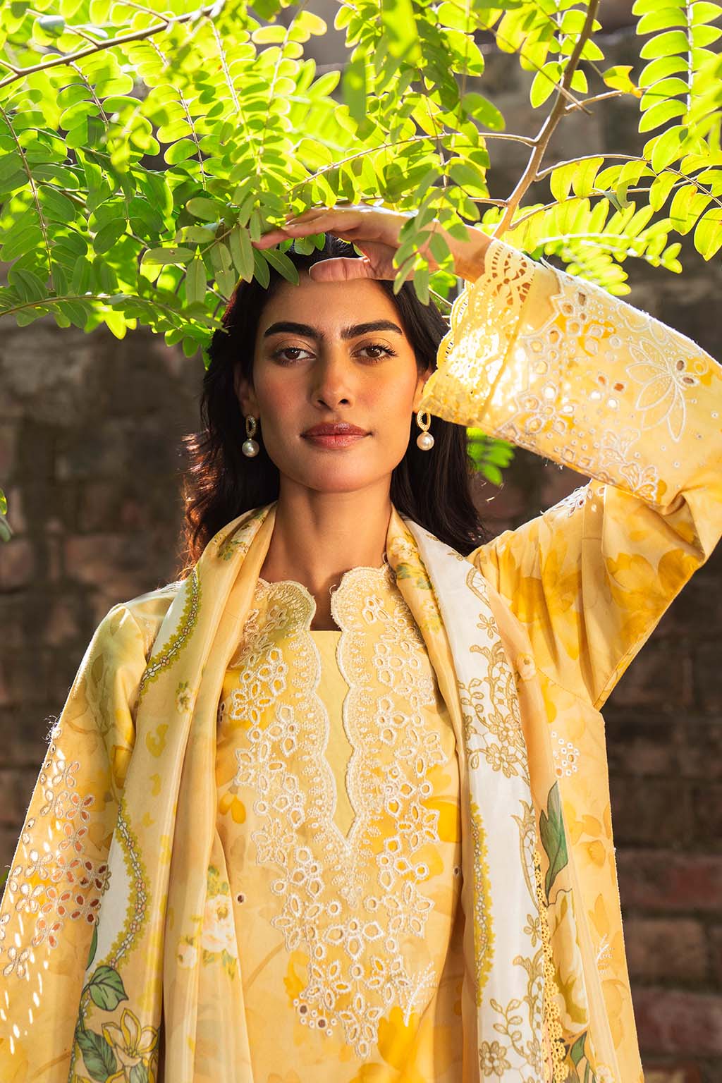 Neeshay | Summer Lines Printkari 25 | BUTTERCUP by Maria Faisal - Registered Vendor of : Neeshay - type : Ladies Clothes - 100% original wedding dresses
