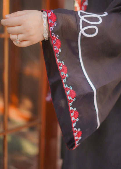 Fozia Khalid | Silk Spire | NOIR by Maria Faisal - Registered Vendor of : Fozia Khalid - type : Ladies Clothes - 100% original wedding dresses