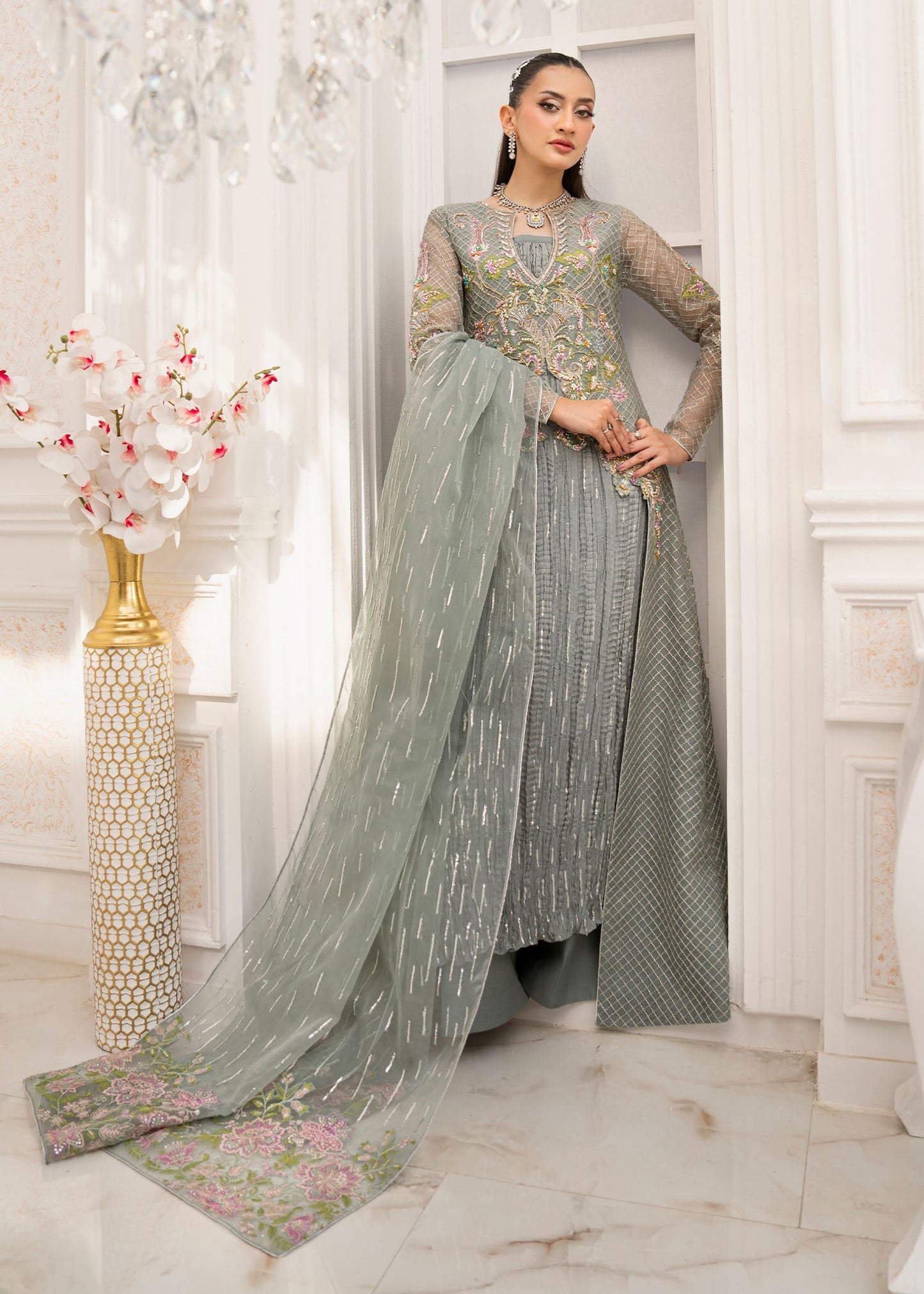 Jamnii | The Aura | Livia by Maria Faisal - Registered Vendor of : Jamnii - type : Ladies Clothes - 100% original wedding dresses