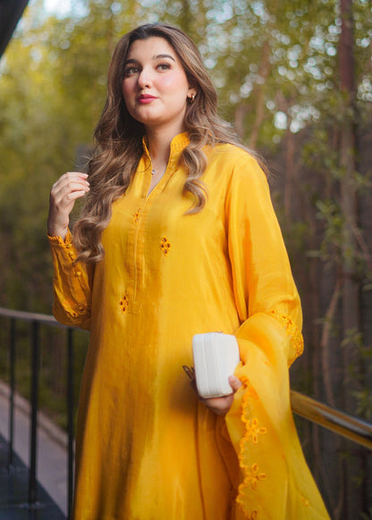 Fozia Khalid | Silk Spire | MARIGOLD by Maria Faisal - Registered Vendor of : Fozia Khalid - type : Ladies Clothes - 100% original wedding dresses