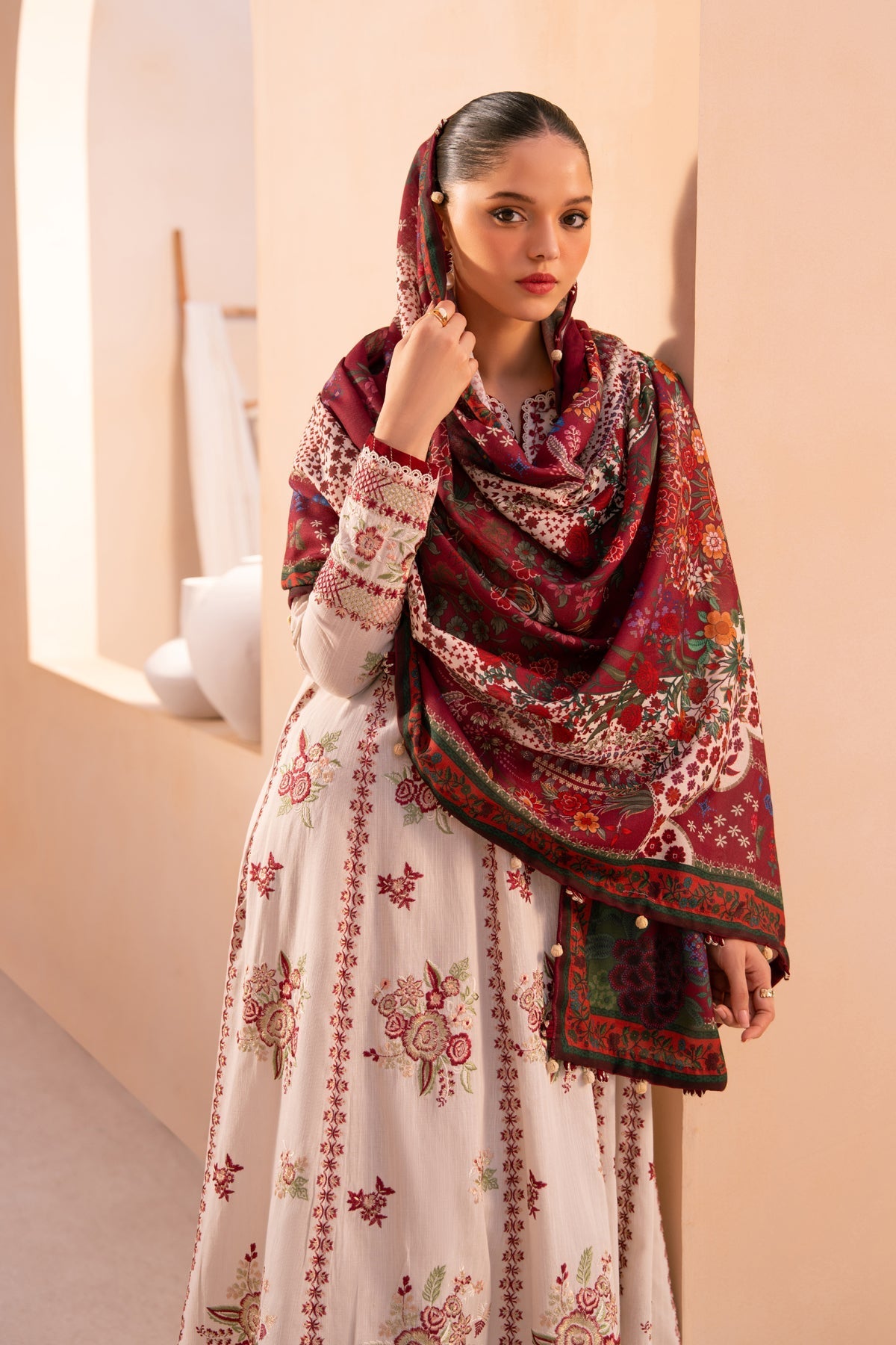 SAHLA – authentic Pakistani dress from the Rang e Khizan collection for women in the UK