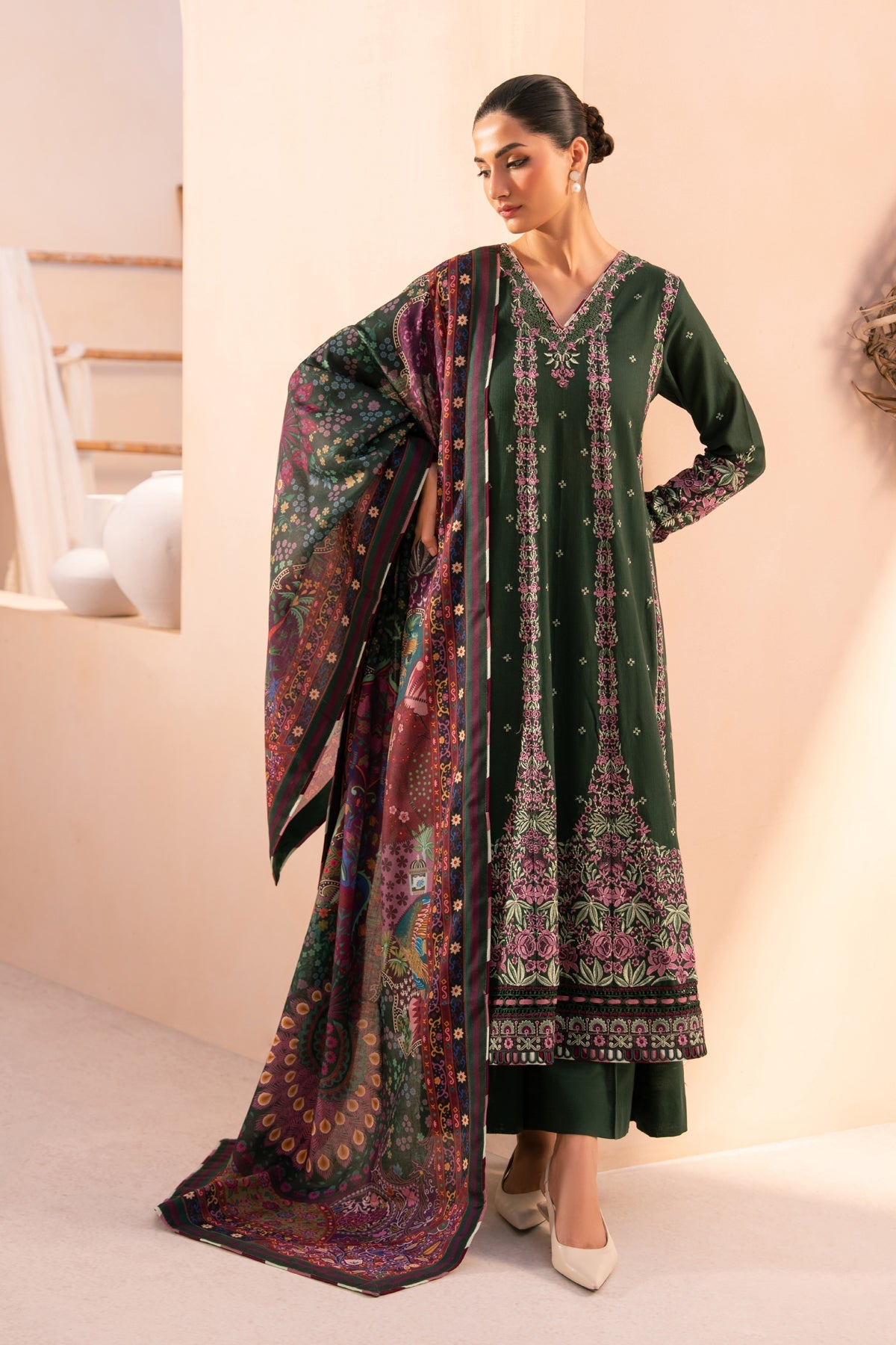 ANYA – authentic Pakistani dress from the Rang e Khizan collection for women in the UK