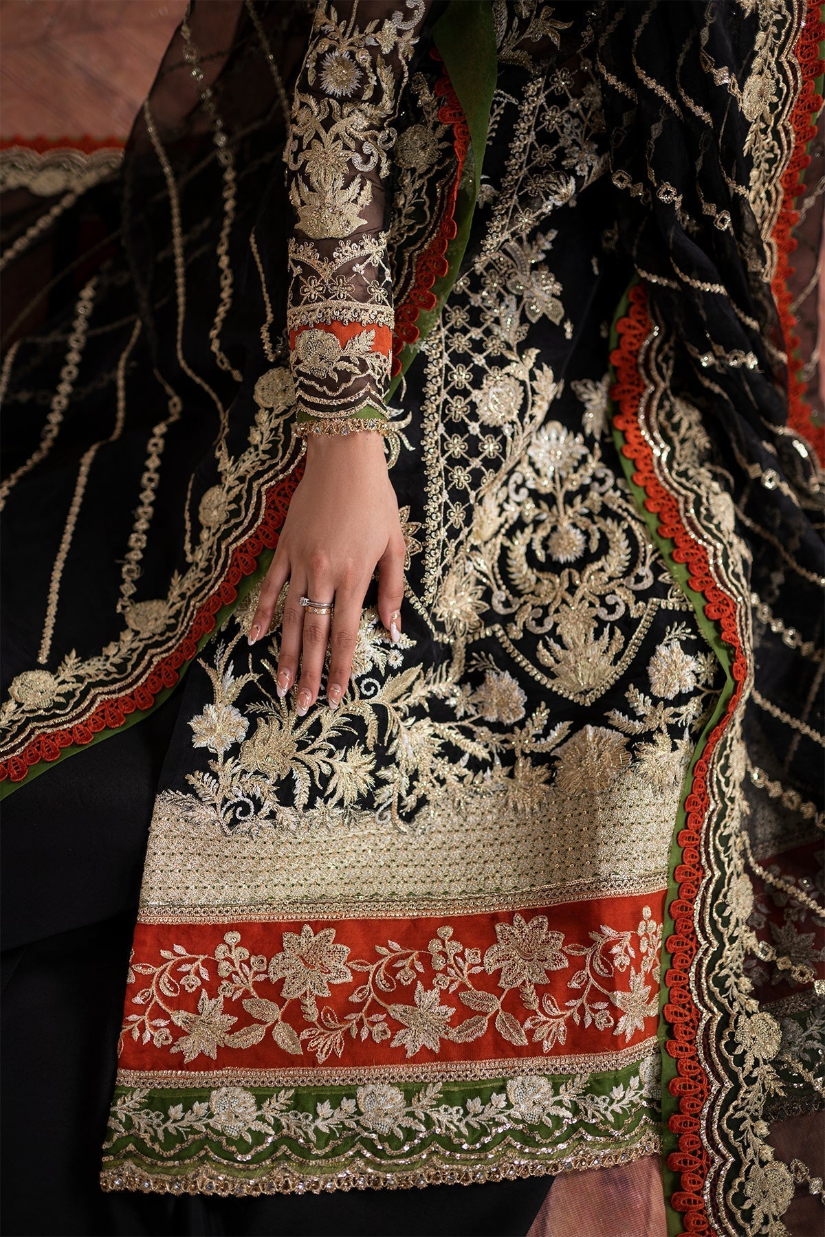 Inara | Aurelia Wedding Collection | Noir - Ladies Clothes - Maria Faisal