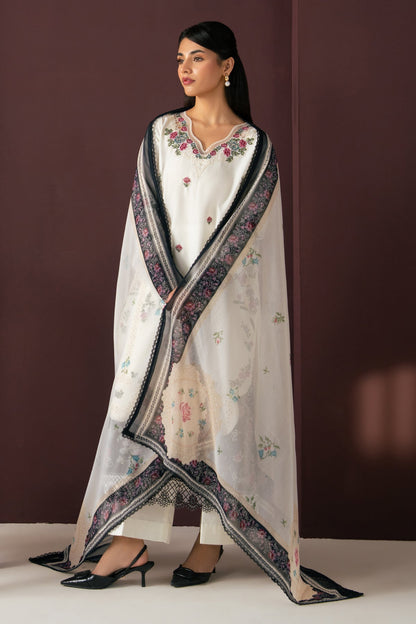 Xenia Formals | Namah Lawn 26 | ECLIPSE - Formal Dress - available at Maria Faisal in UK and USA.