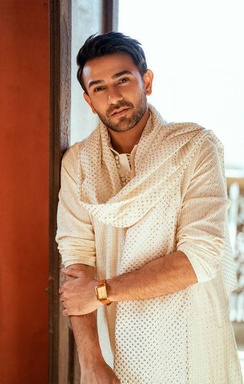 Maya | Dil ki Batain | AHLAM by Maria Faisal - Registered Vendor of : Maya - type : MensWear - 100% original wedding dresses