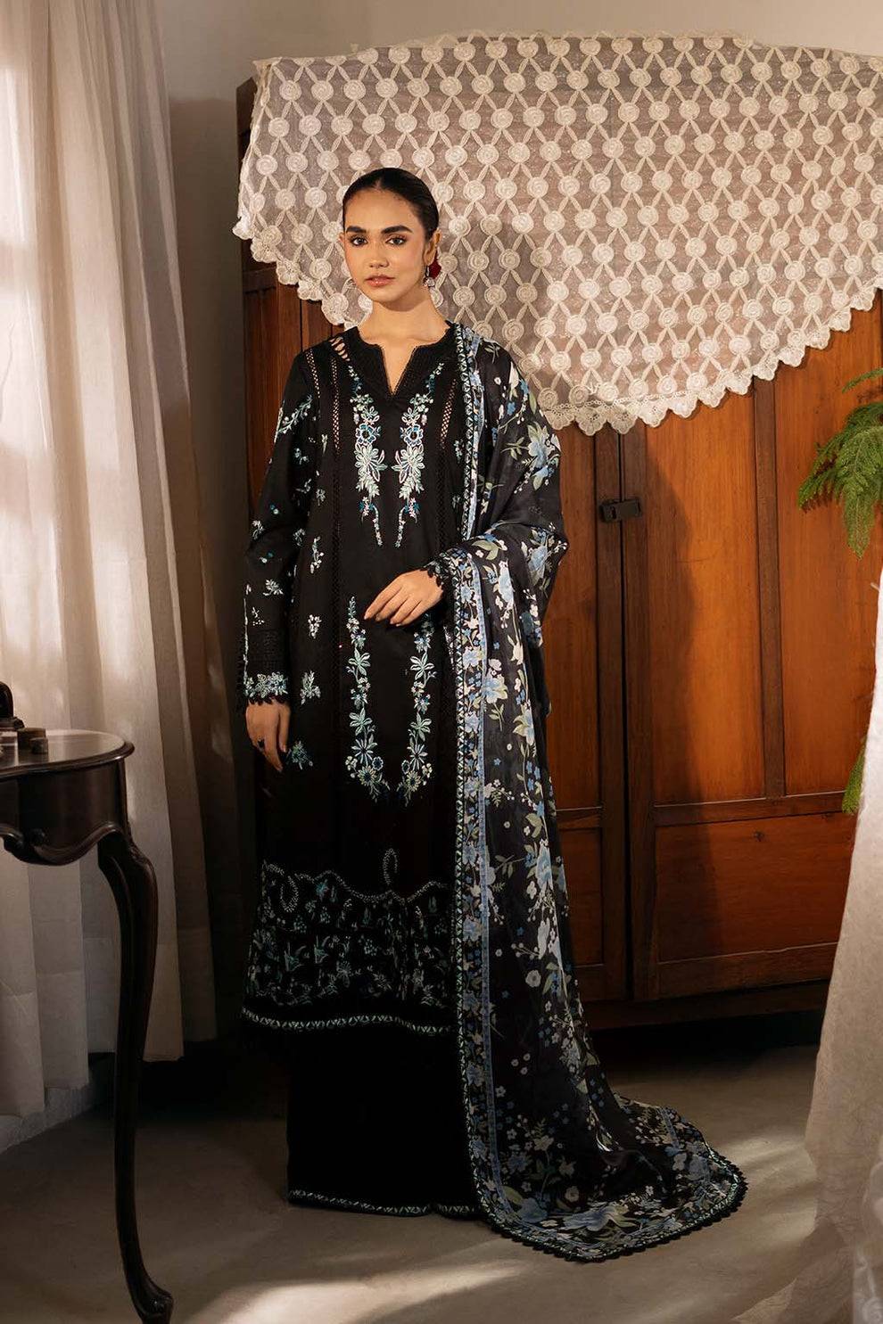 Zarposh | Sajni Lawn 25 | Mahzadi by Maria Faisal - Registered Vendor of : Zarposh - type : Ladies Clothes - 100% original wedding dresses