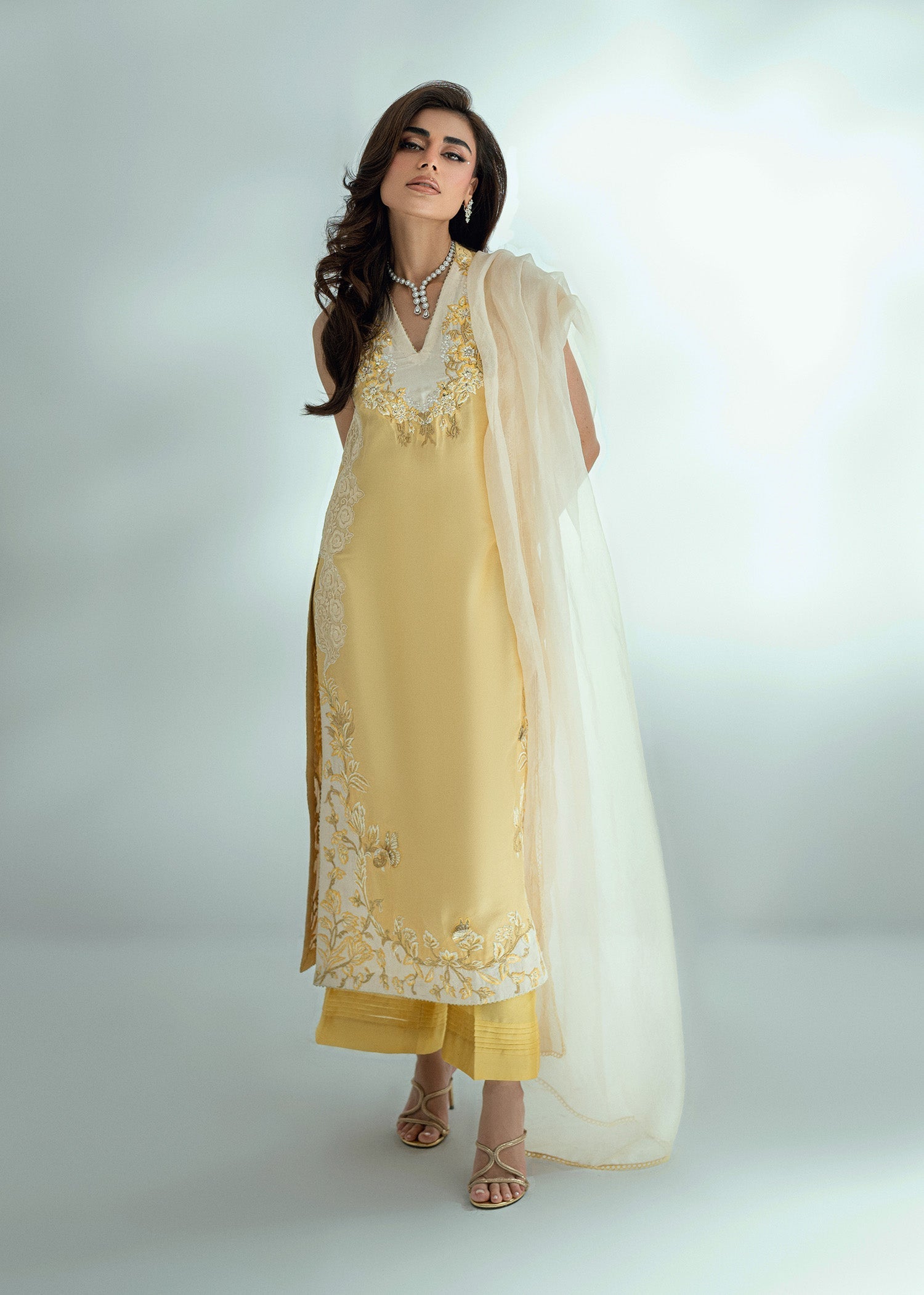 Umsha | Soiree De Rose | Golden Whisper - Ladies Clothes - Maria Faisal