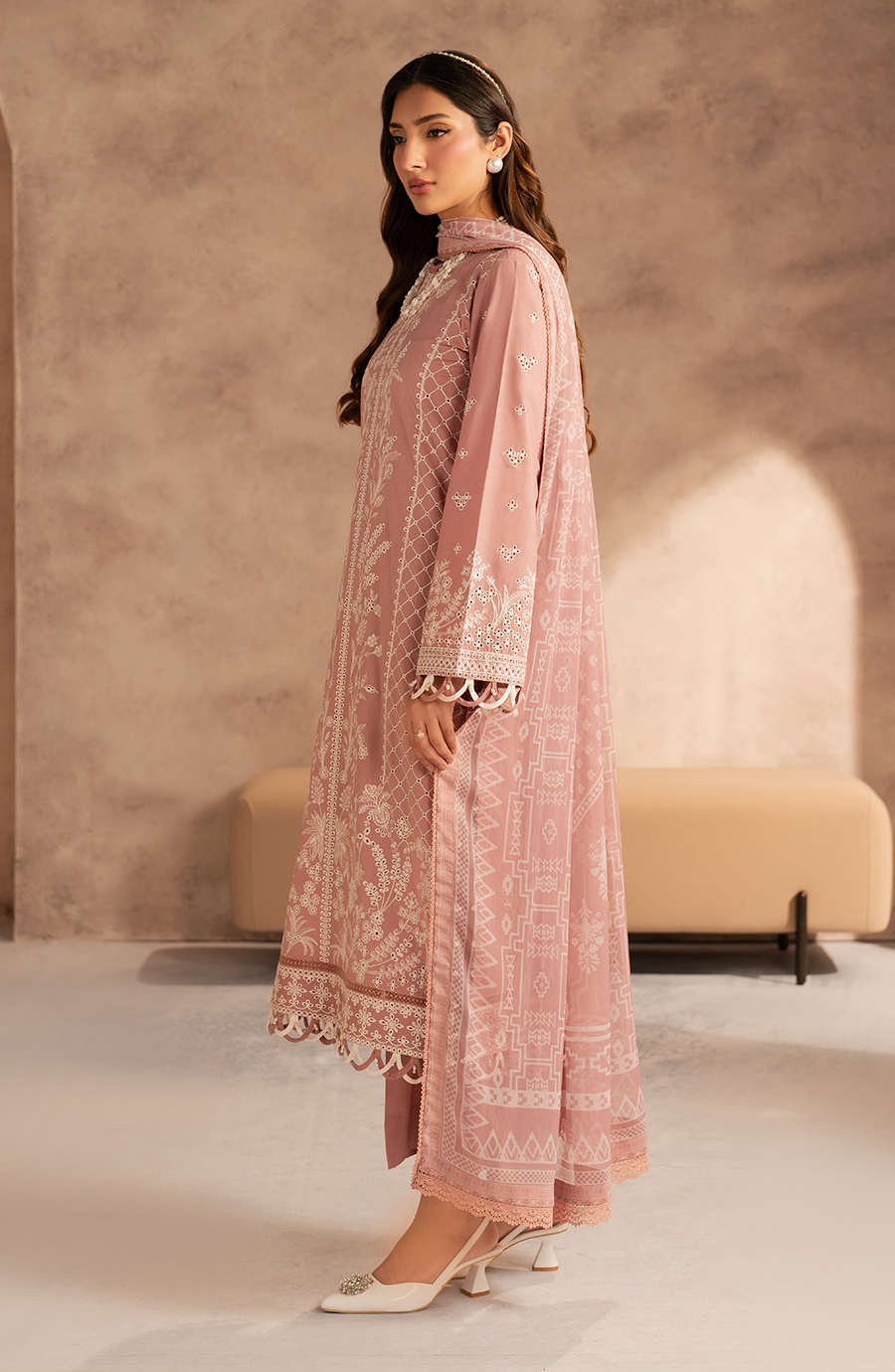 Zarif | Summer Lawn 25 | UNST-LWN-07 ANEEMA by Maria Faisal - Registered Vendor of : Zarif - type : Ladies Clothes - 100% original wedding dresses