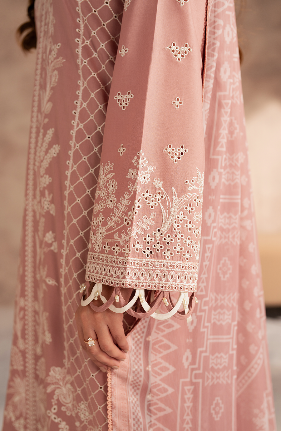 Zarif | Summer Lawn 25 | UNST-LWN-07 ANEEMA by Maria Faisal - Registered Vendor of : Zarif - type : Ladies Clothes - 100% original wedding dresses