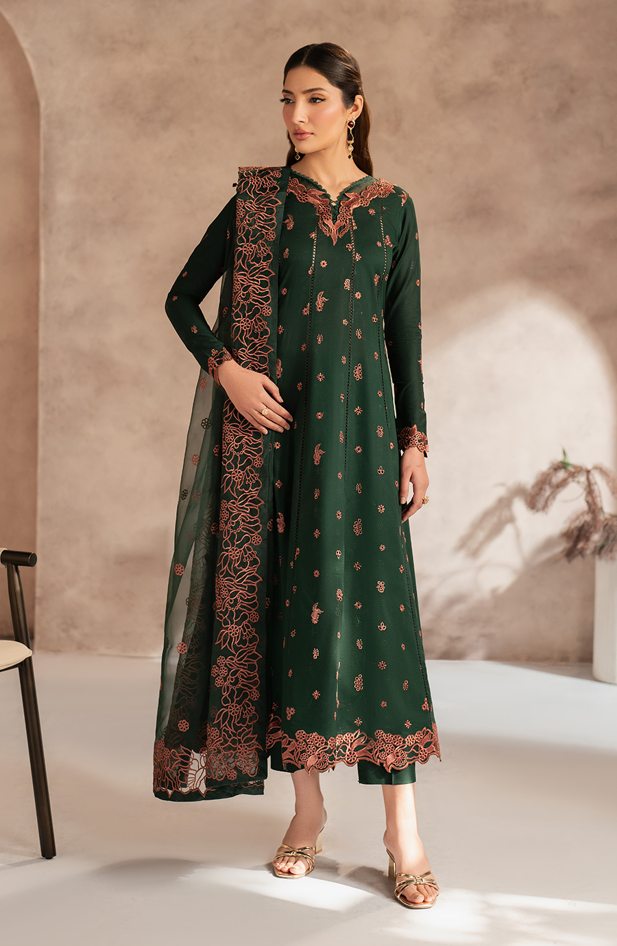 Zarif | Summer Lawn 25 | UNST-LWN-04 SIRAAN by Maria Faisal - Registered Vendor of : Zarif - type : Ladies Clothes - 100% original wedding dresses