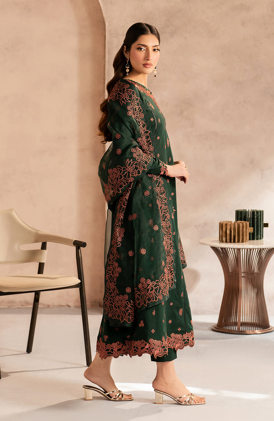 Zarif | Summer Lawn 25 | UNST-LWN-04 SIRAAN by Maria Faisal - Registered Vendor of : Zarif - type : Ladies Clothes - 100% original wedding dresses