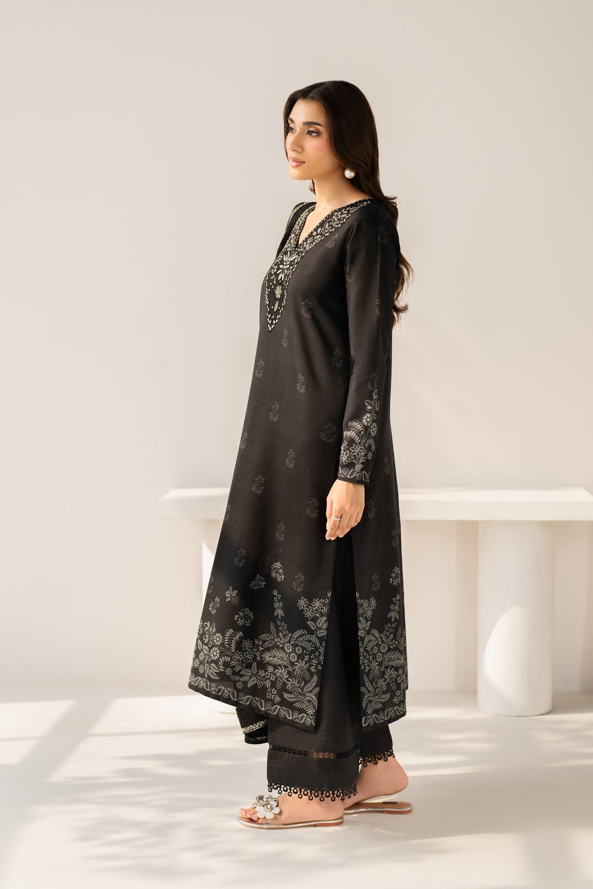 Xenia Formals | Namah Lawn 26 | AERA - Formal Dress - available at Maria Faisal in UK and USA.