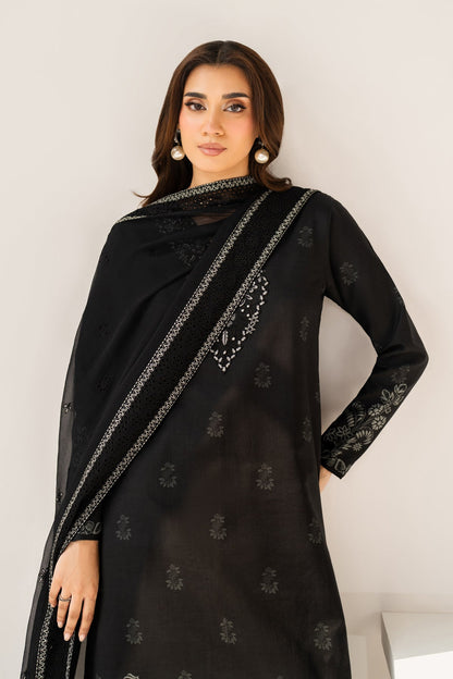 Xenia Formals | Namah Lawn 26 | AERA - Formal Dress - available at Maria Faisal in UK and USA.
