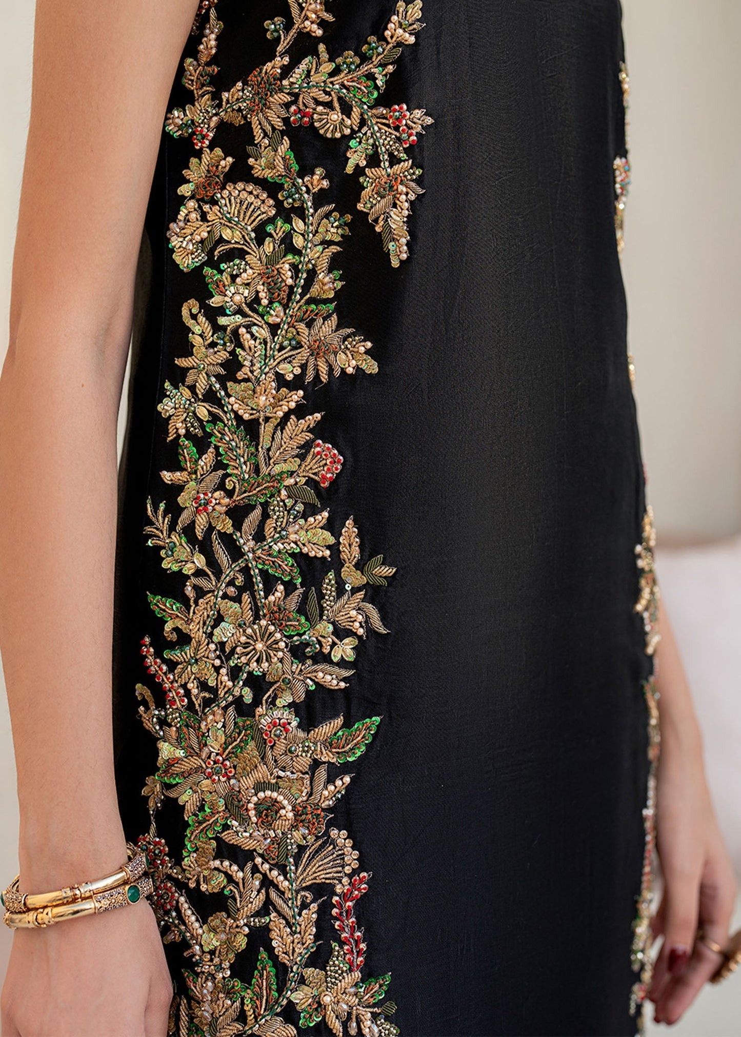 Dastoor | Maahi Luxury Pret 25 | Liyana by Maria Faisal - Registered Vendor of : Dastoor - type : Ladies Clothes - 100% original wedding dresses