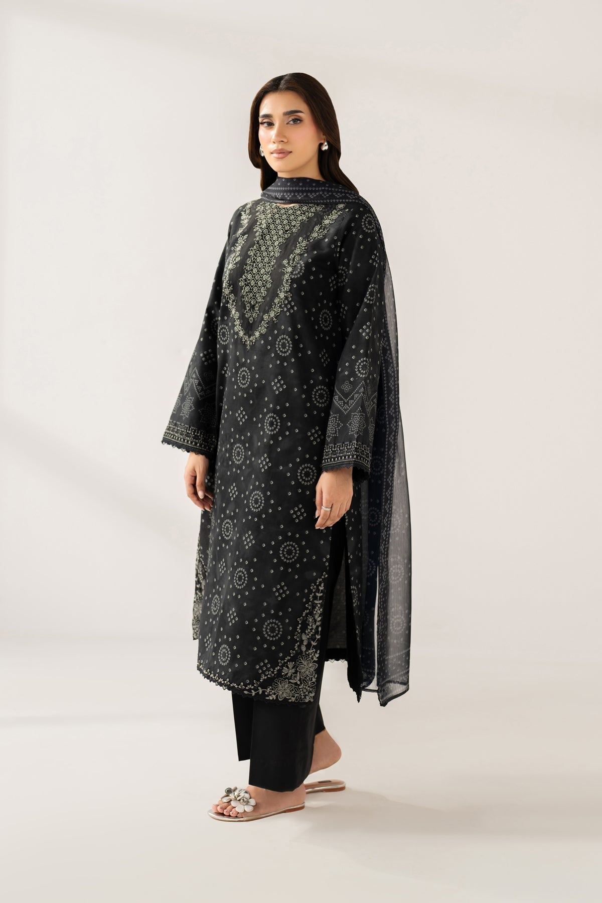 Xenia Formals | Lessence Summer 26 | NAERA - Formal Dress - available at Maria Faisal in UK and USA.