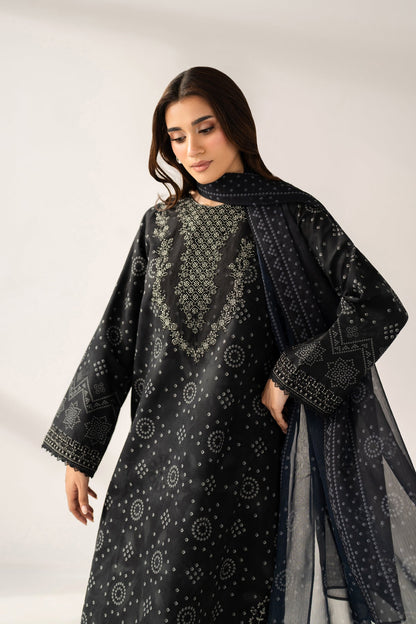 Xenia Formals | Lessence Summer 26 | NAERA - Formal Dress - available at Maria Faisal in UK and USA.