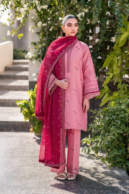 Xenia Formals | Summer Away 25 | COTTON CANDY by Maria Faisal - Registered Vendor of : Xenia Formals - type : Ladies Clothes - 100% original wedding dresses