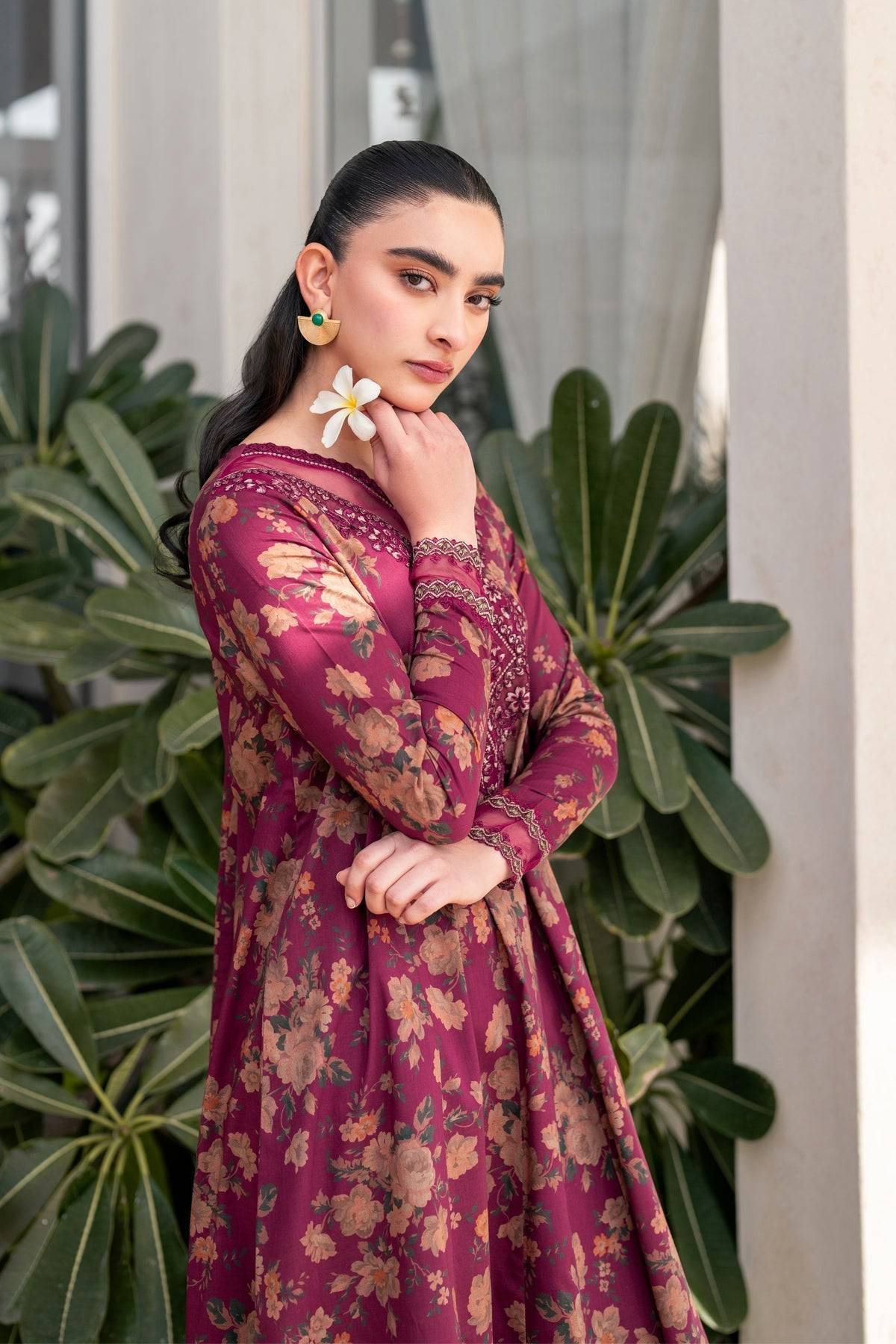 Xenia Formals | Summer Away 25 | SAYA by Maria Faisal - Registered Vendor of : Xenia Formals - type : Ladies Clothes - 100% original wedding dresses