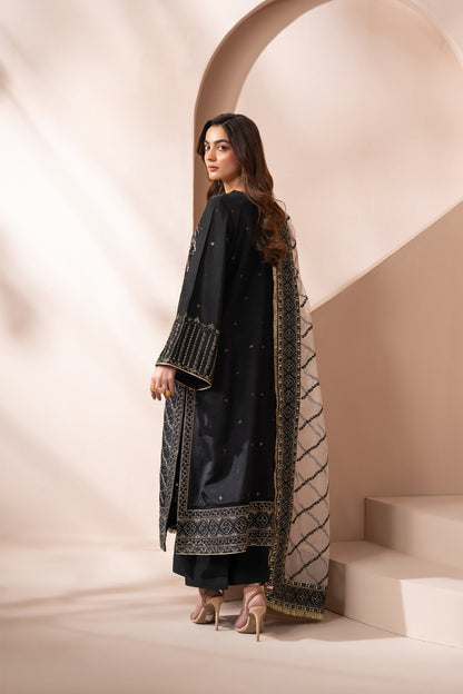 Xenia Formals | Zaeva Formals | AYANEH - Formal Dress - available at Maria Faisal in UK and USA.