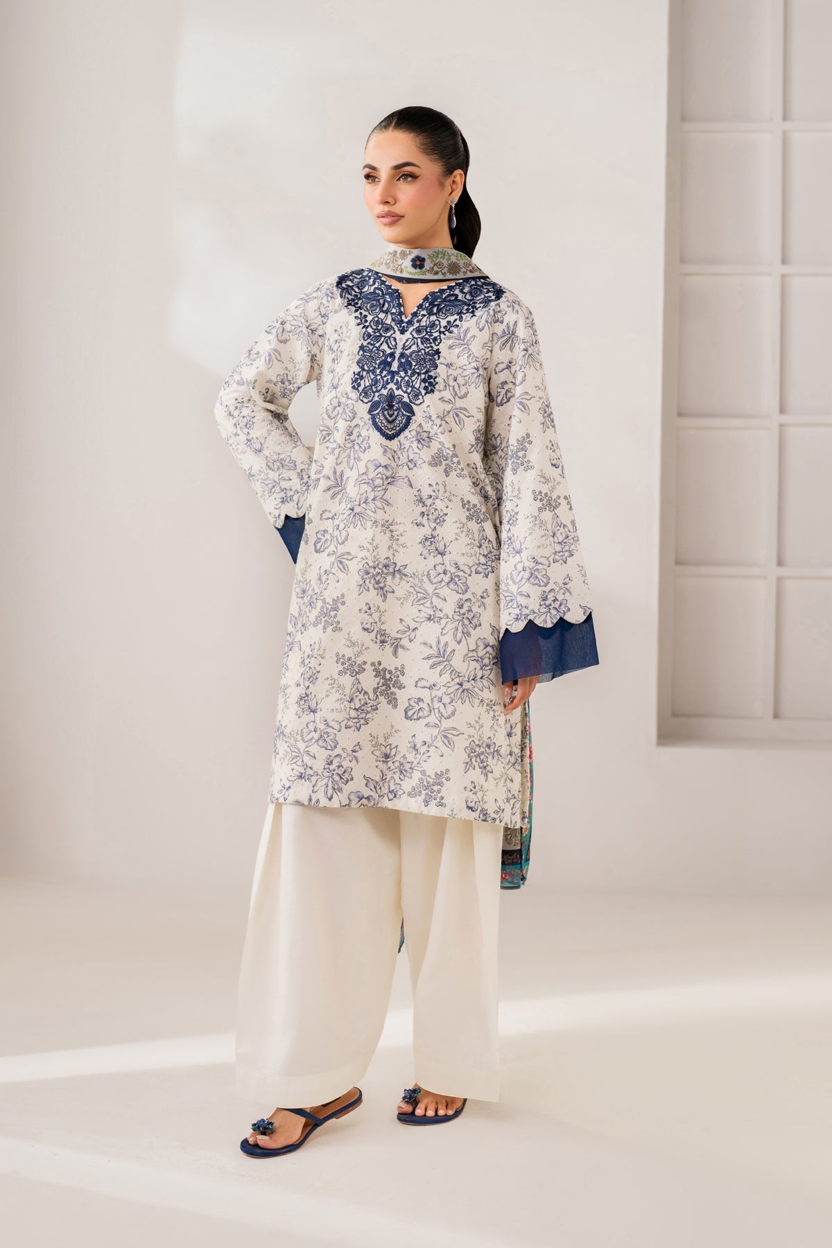 Xenia Formals | Namah Lawn 26 | KYMA - Formal Dress - available at Maria Faisal in UK and USA.