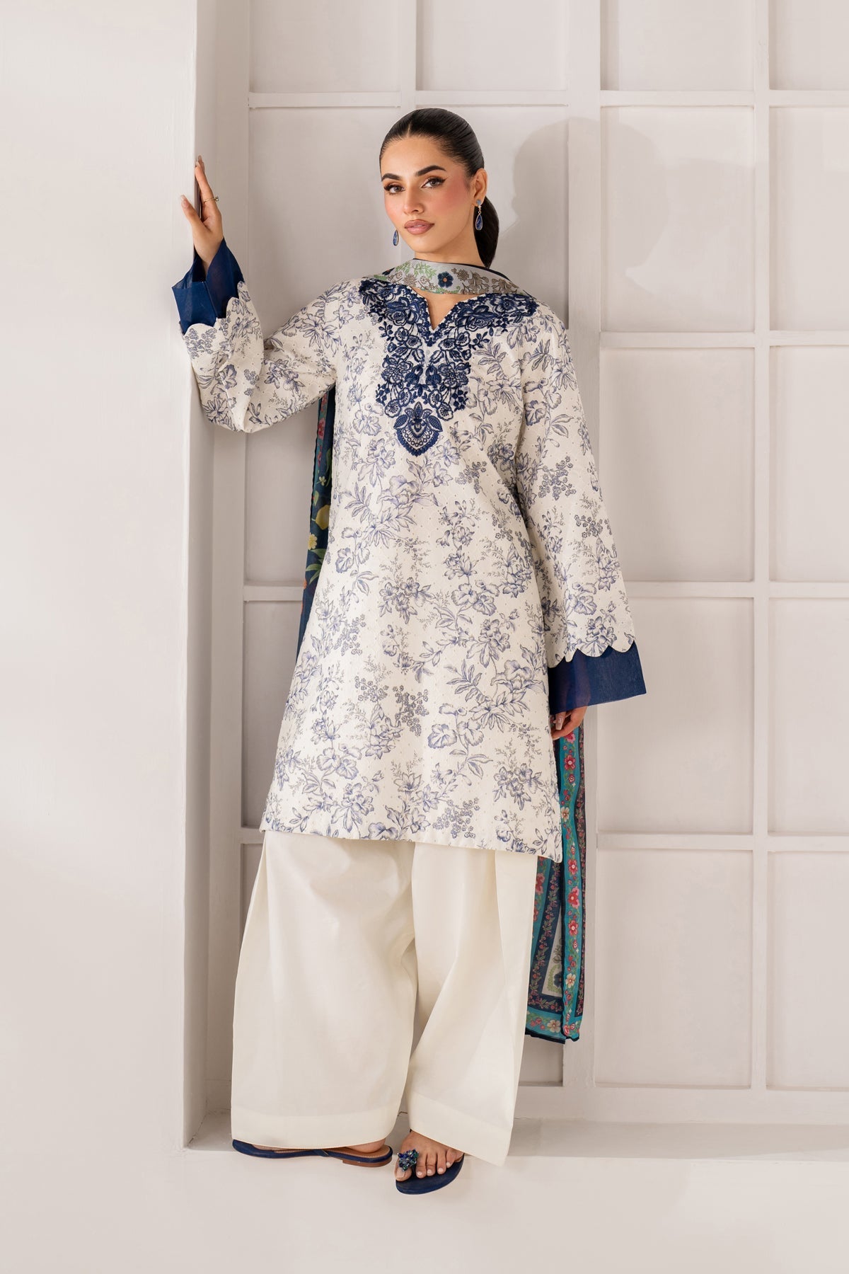 Xenia Formals | Namah Lawn 26 | KYMA - Formal Dress - available at Maria Faisal in UK and USA.