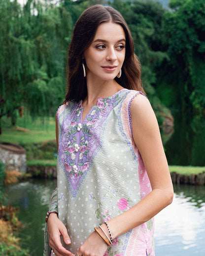 Roheenaz | Garden Veal Printed Lawn 25 | Tulip Sugar by Maria Faisal - Registered Vendor of : Roheenaz - type : Ladies Clothes - 100% original wedding dresses