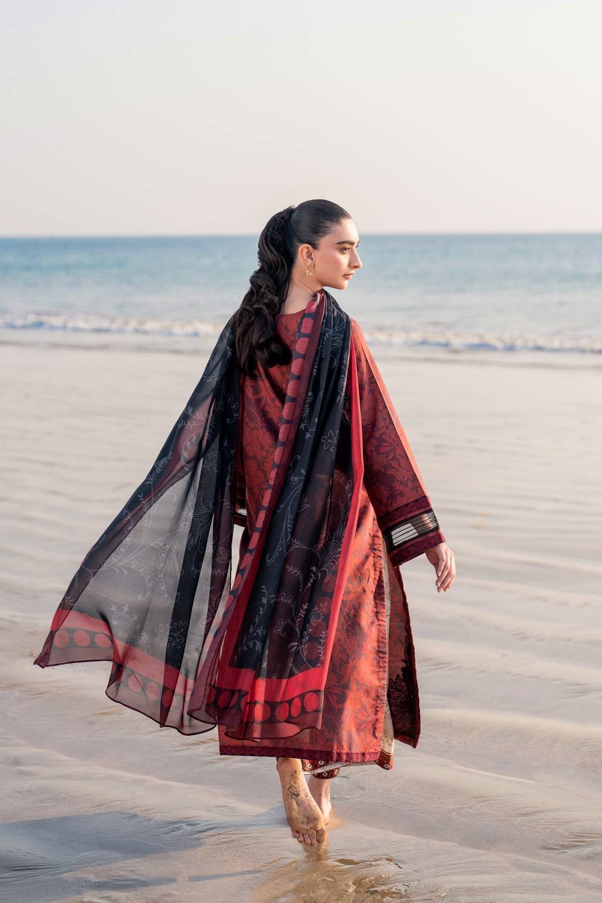 Xenia Formals | Summer Away 25 | MAHAY by Maria Faisal - Registered Vendor of : Xenia Formals - type : Ladies Clothes - 100% original wedding dresses