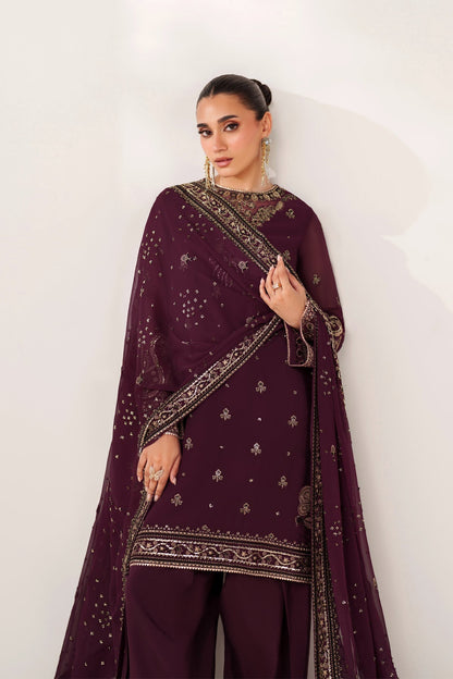 NURI – authentic Pakistani dress from the Luxury Formals 25 collection for women in the UK