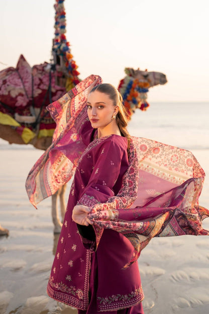 Xenia Formals | Summer Away 25 | REED by Maria Faisal - Registered Vendor of : Xenia Formals - type : Ladies Clothes - 100% original wedding dresses