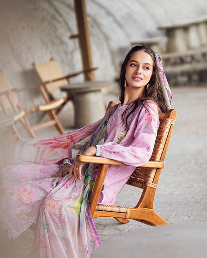 Roheenaz | Garden Veal Printed Lawn 25 | Rosey Daze by Maria Faisal - Registered Vendor of : Roheenaz - type : Ladies Clothes - 100% original wedding dresses