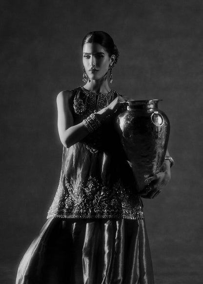 Sadaf Fawad Khan | Nafees Formals 25 | Maherra by Maria Faisal - Registered Vendor of : Sadaf Fawad Khan - type : Ladies Clothes - 100% original wedding dresses