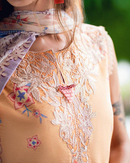 Roheenaz | Garden Veal Printed Lawn 25 | Coral Whim by Maria Faisal - Registered Vendor of : Roheenaz - type : Ladies Clothes - 100% original wedding dresses