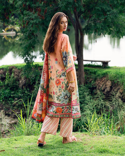 Roheenaz | Garden Veal Printed Lawn 25 | Petal Glaze by Maria Faisal - Registered Vendor of : Roheenaz - type : Ladies Clothes - 100% original wedding dresses