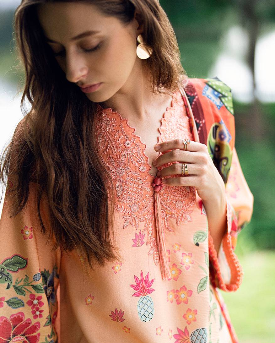 Roheenaz | Garden Veal Printed Lawn 25 | Petal Glaze by Maria Faisal - Registered Vendor of : Roheenaz - type : Ladies Clothes - 100% original wedding dresses