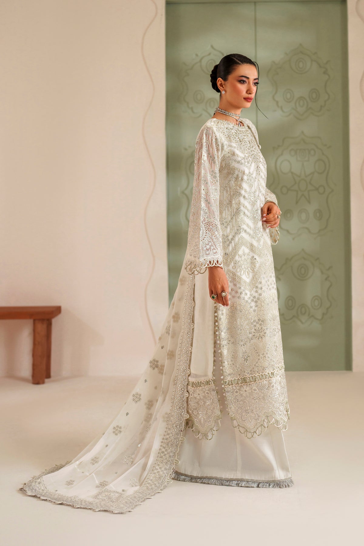 Xenia Formals | Neorah Luxury Formals | VAREHA - Ladies Clothes - Maria Faisal