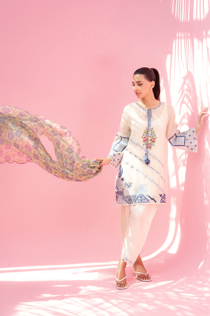 Sania Maskatiya | Summer Festive 26 |Giti - Luxury Dress - available at Maria Faisal in UK and USA.