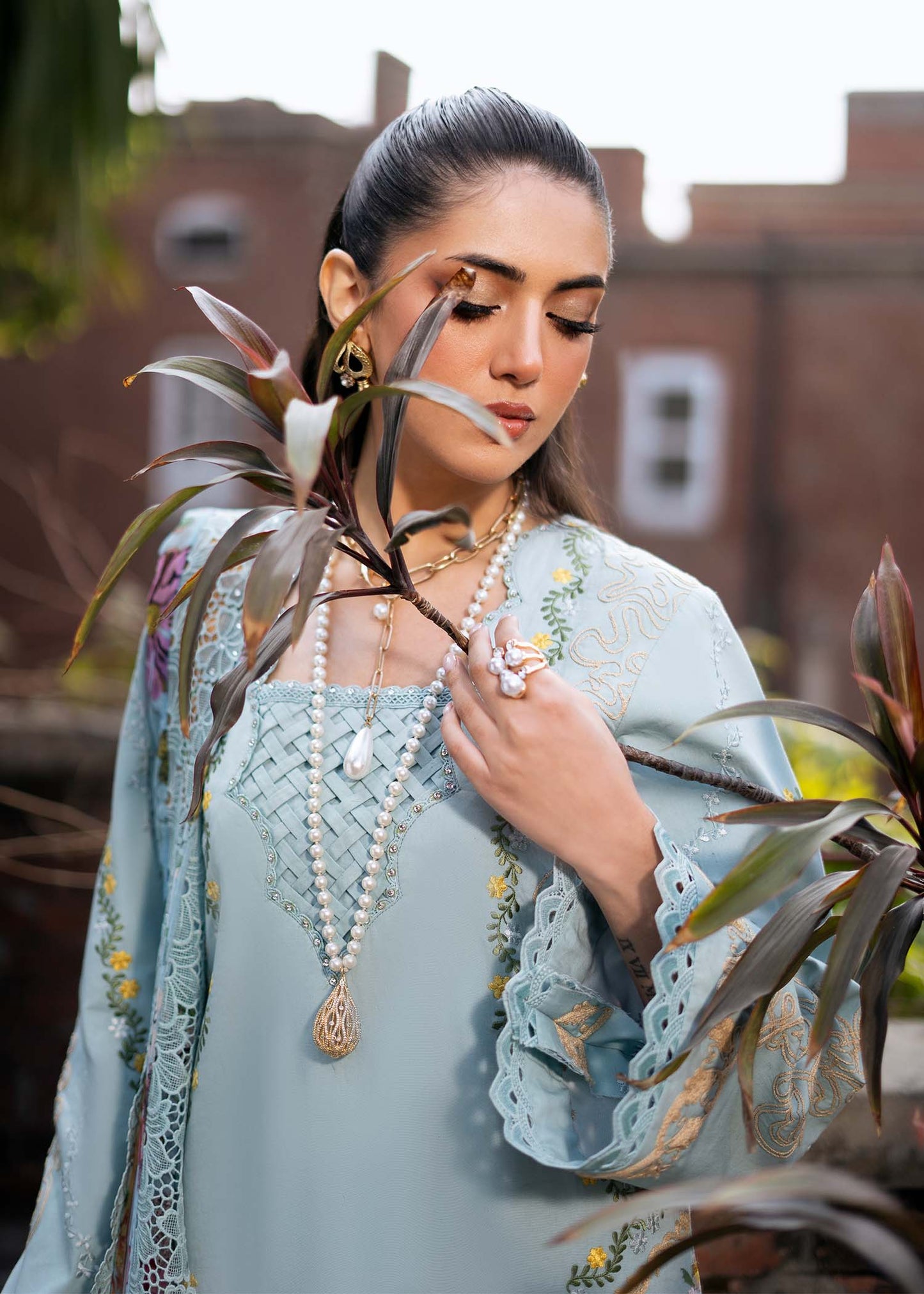 Fozia Khalid | Blossom Festive Lawn 25 |Freesia by Maria Faisal - Registered Vendor of : Fozia Khalid - type : Ladies Clothes - 100% original wedding dresses